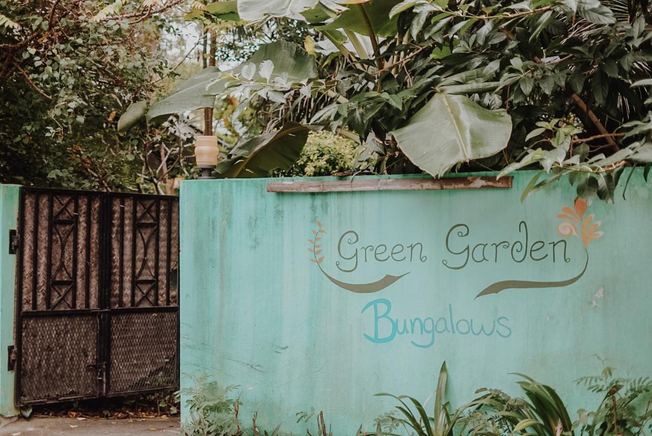 Hotel Green Garden Bang Rak Beach  Esterno foto